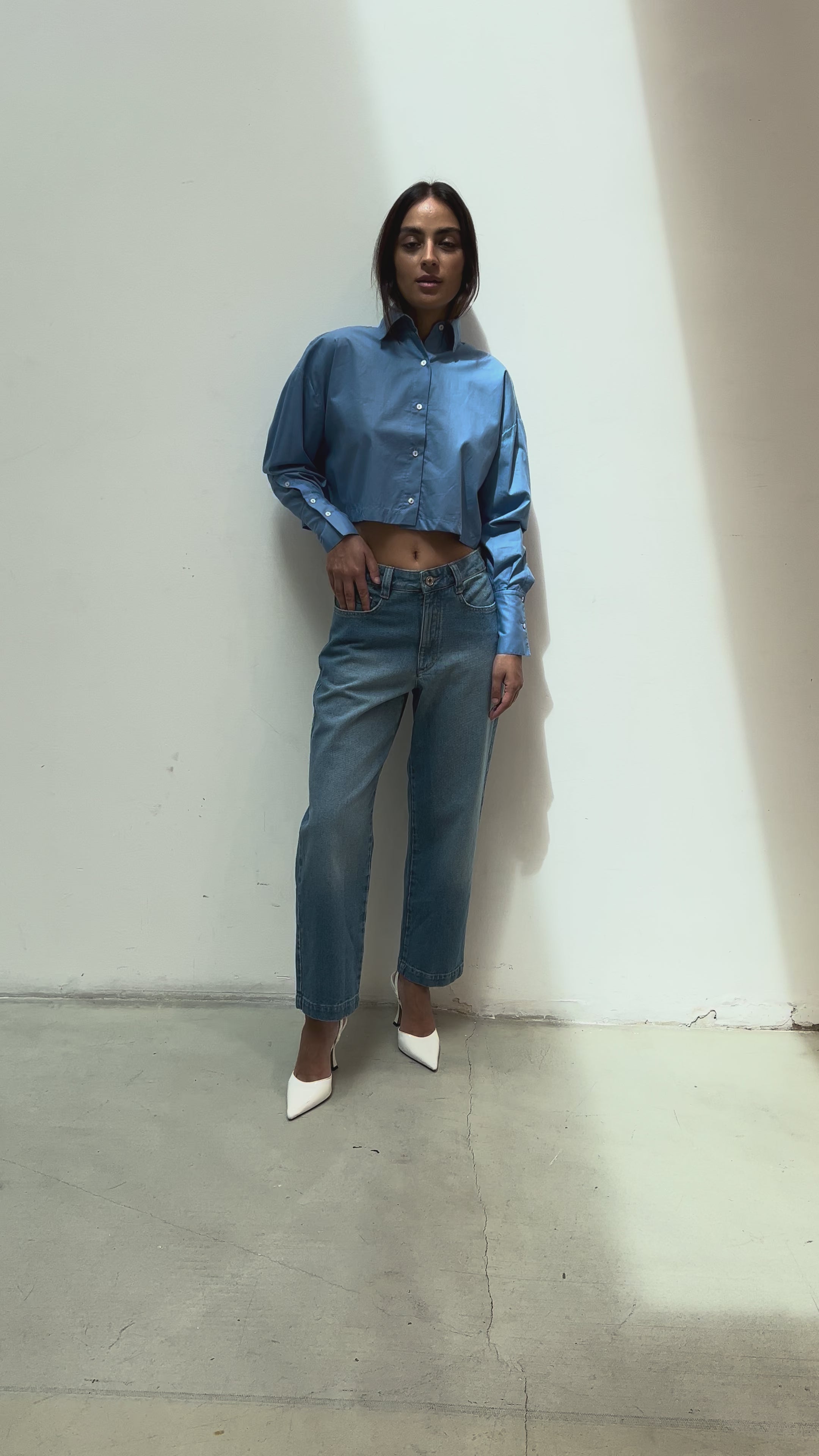 Cropped Boxy KV Shirt